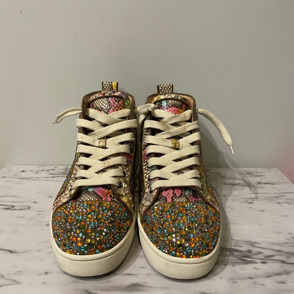 CHRISTIAN LOUBOUTIN Louis Flat Strass rainbow python leather sneaker